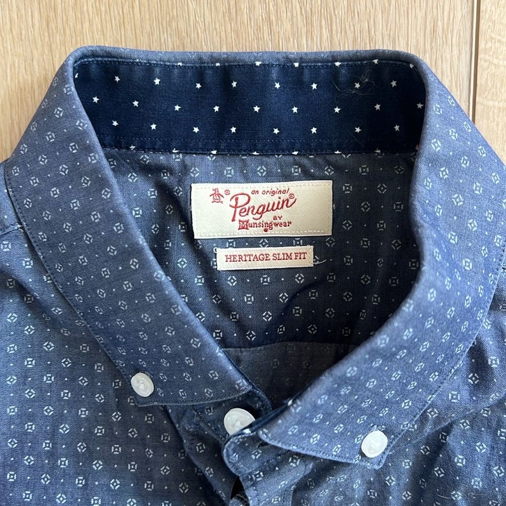 💙Penguin by Musingwear—Men’s Size L Heritage Slim Fit💙